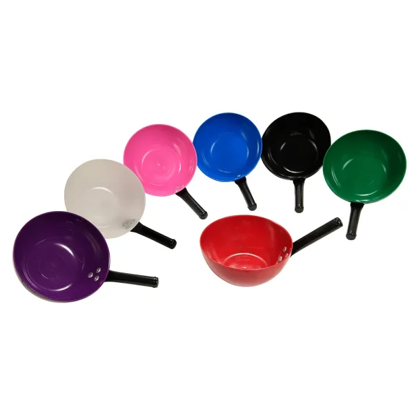 STUBBS Feed Scoop - Plastic (S80)